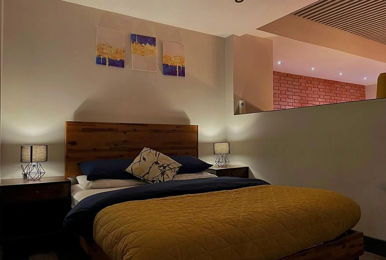 Artistic, Cozy, Stylish, Open Plan, City Centre 1Br Шефилд
